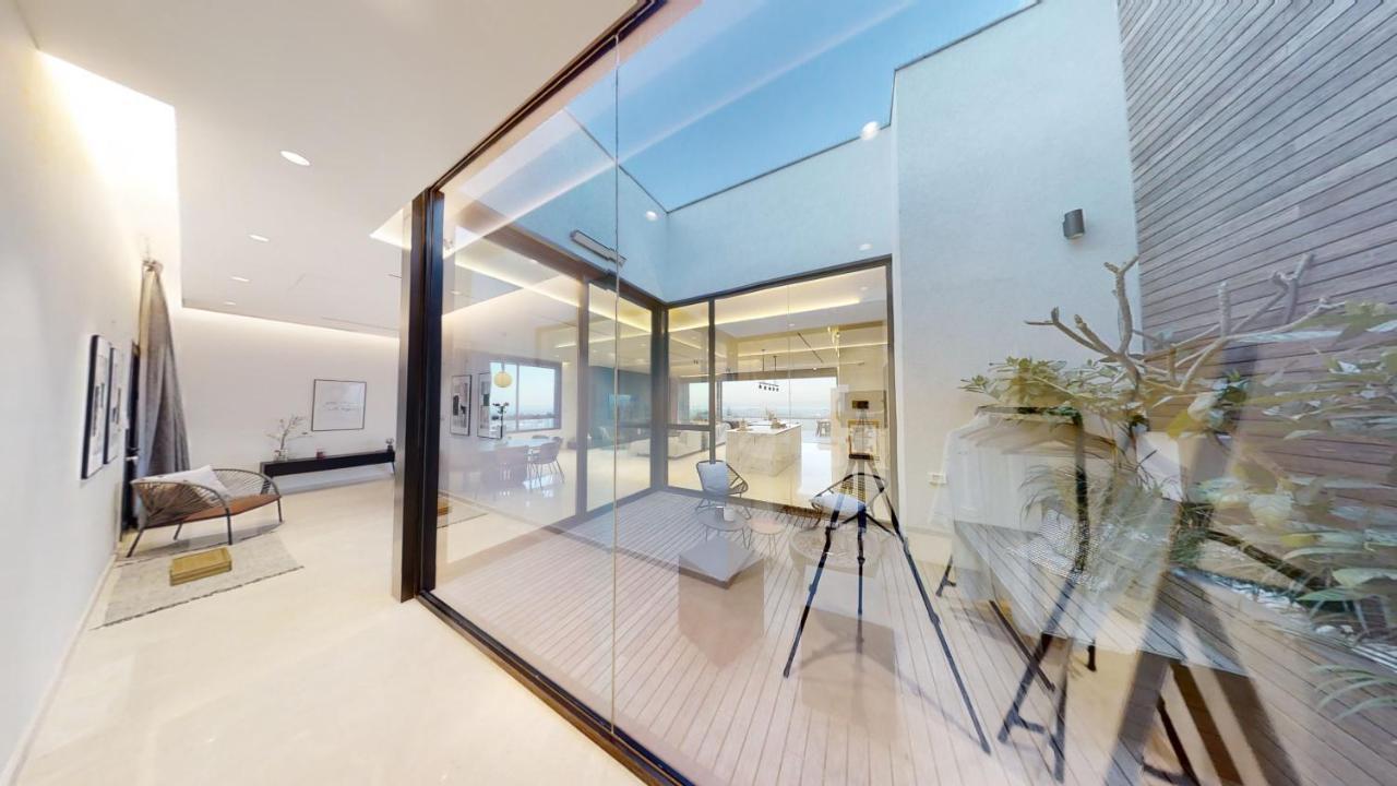 Serene - Infinity Cview Pool - 4 Bedrooms Luxury Penthouse Χάιφα Εξωτερικό φωτογραφία
